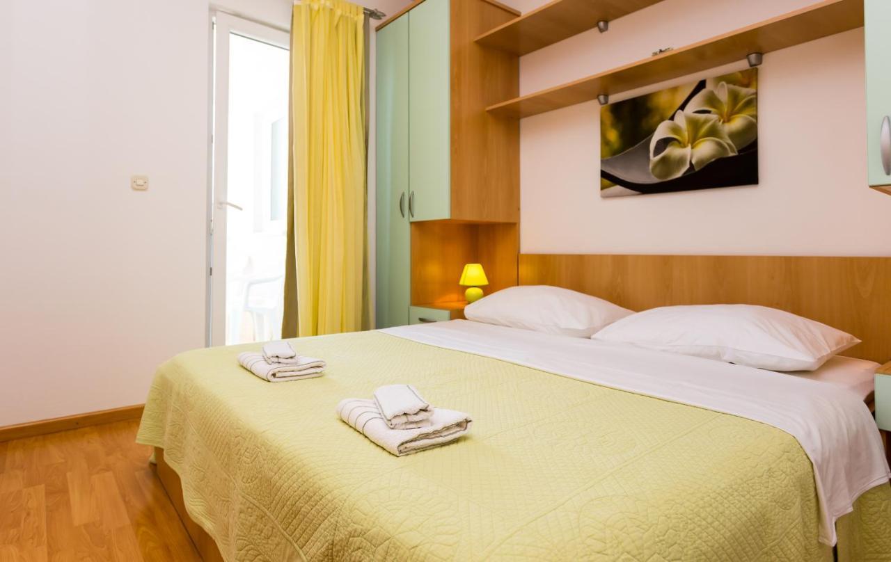 Apartments In Villa Top โตรกีร์ ห้อง รูปภาพ