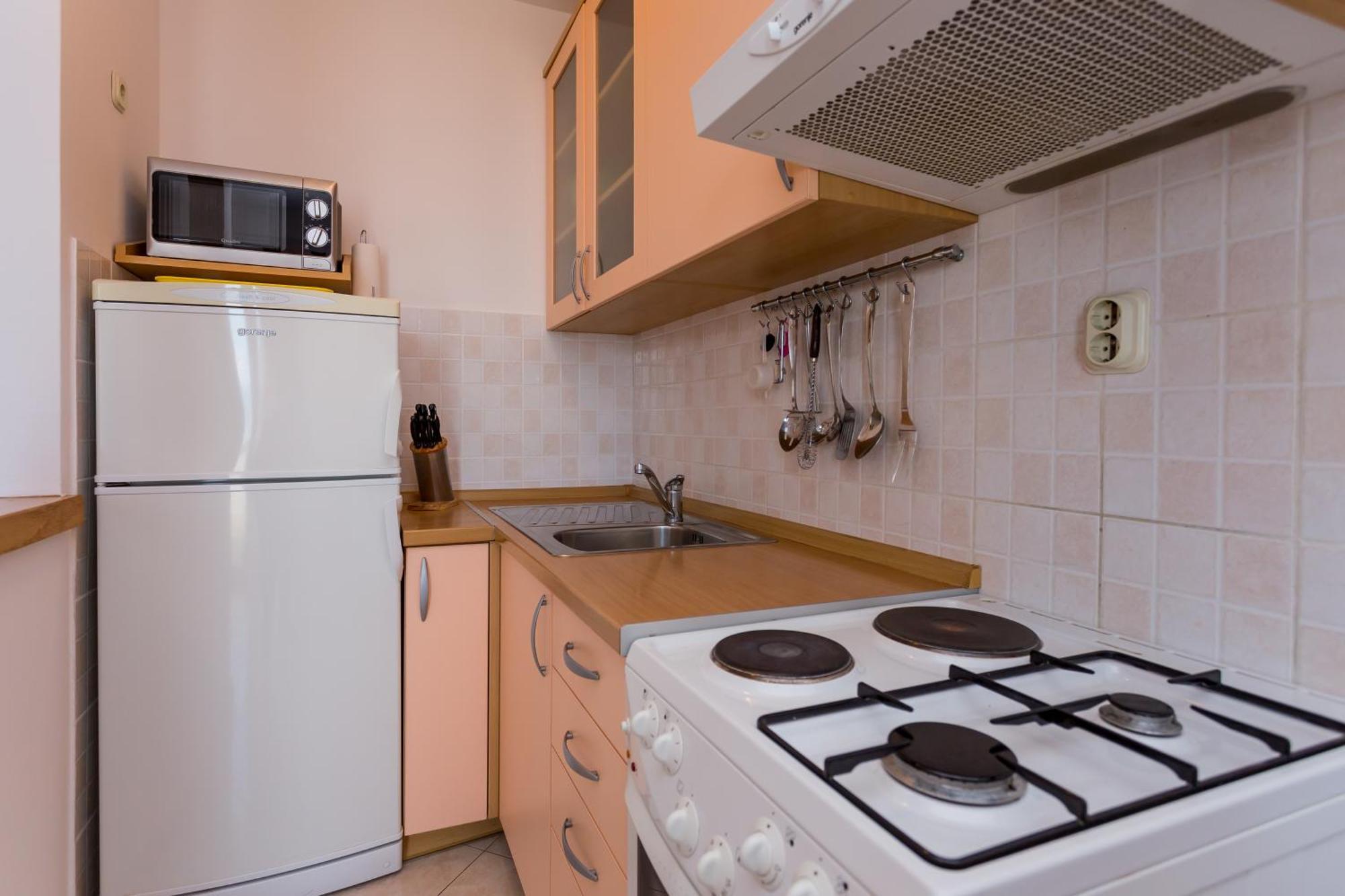 Apartments In Villa Top โตรกีร์ ห้อง รูปภาพ