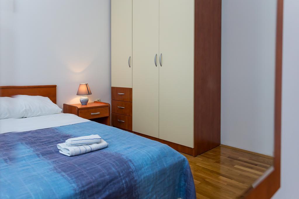 Apartments In Villa Top โตรกีร์ ภายนอก รูปภาพ