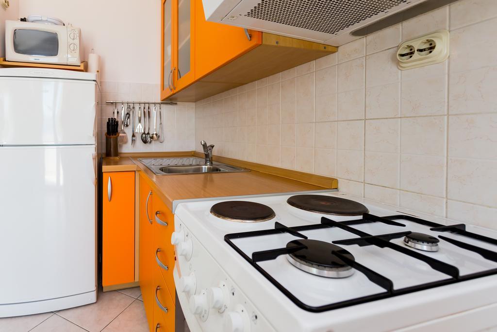 Apartments In Villa Top โตรกีร์ ภายนอก รูปภาพ